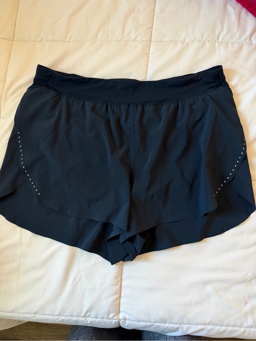 Lululemon fast and free running shorts L